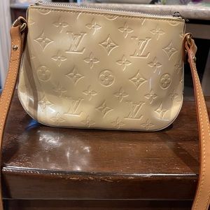 Vintage Louis Vuitton Vernis Pochette